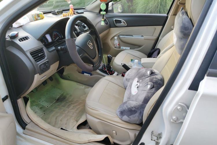 Used Baojun 610 2014 1.5L manual Comfort trim level Left Front Seat