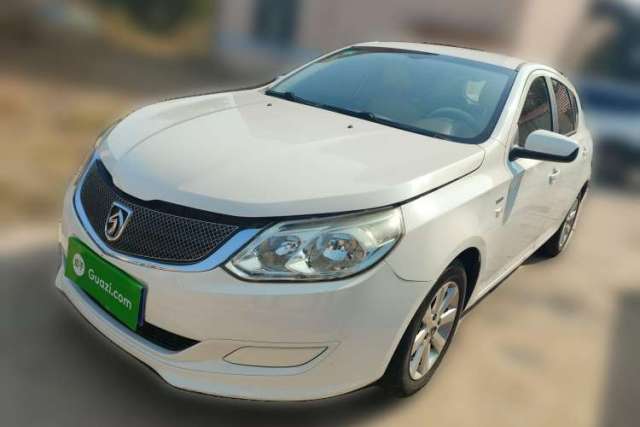 Used Baojun 610 2014 1.5L manual standard version
