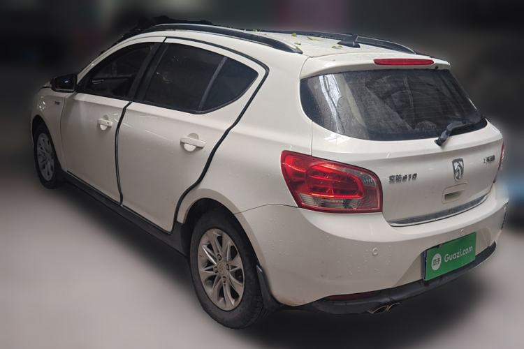 Used Baojun 610 2014 CROSS 1.5L Manual Comfort Model Rear Left 45 Deg