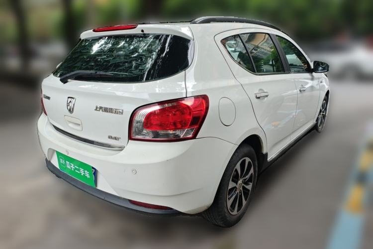 Used Baojun 610 2014 CROSS 1.5L Automatic Luxury Model Rear Right 45 Deg