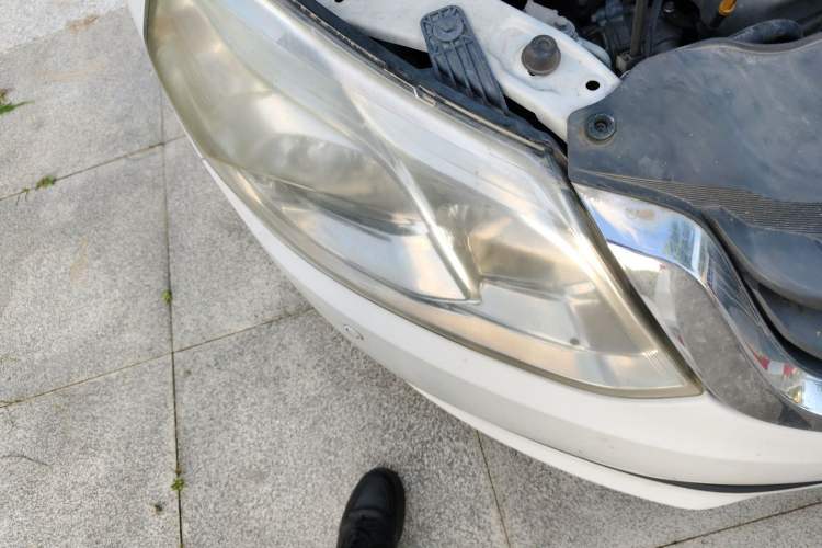 Used Baojun 610 2014 1.5L manual Comfort trim level Right Front Headlight