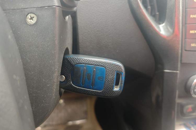 Used Baojun 610 2014 CROSS 1.5L Manual Comfort Model Vehicle Key