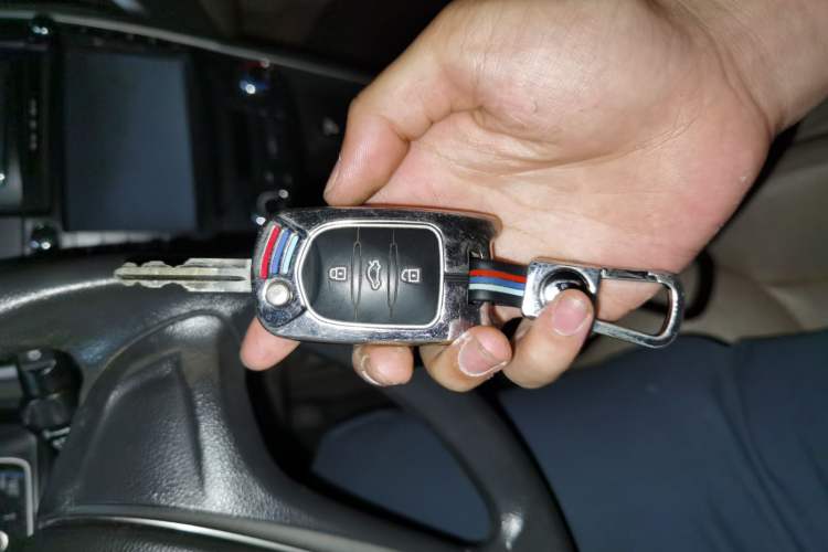 Used Baojun 610 2014 1.5L automatic comfort version Vehicle Key