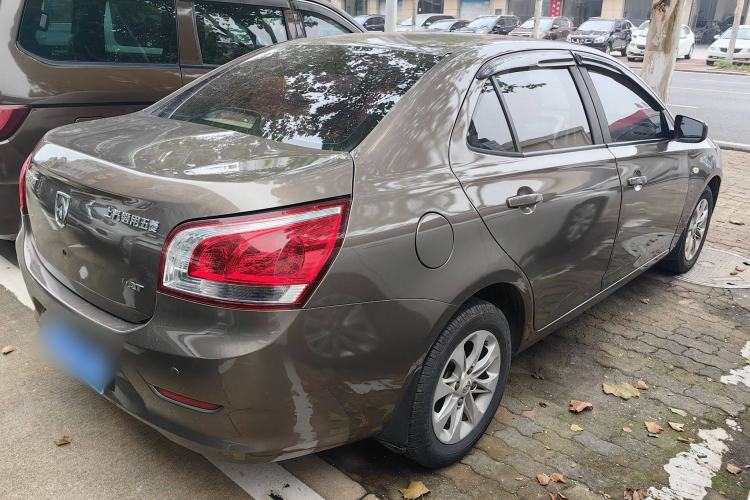 Used Baojun 630 2013 1.5L automatic Elite version Exterior 5