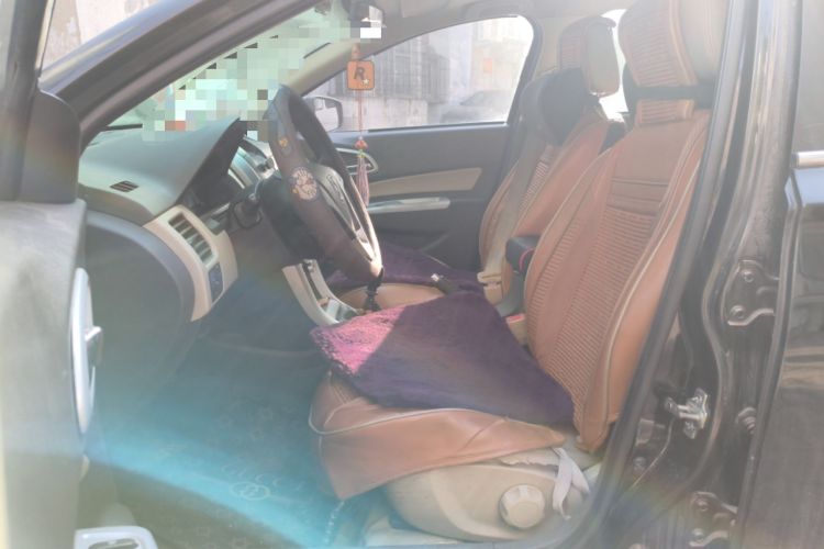 Used Baojun 630 2011 1.5L manual Elite version Left Front Seat