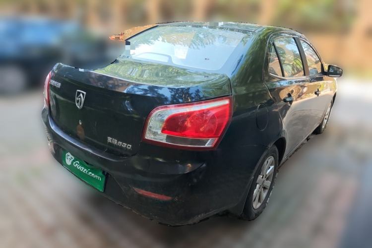 Used Baojun 630 2011 1.5L manual standard version Rear Right 45 Deg