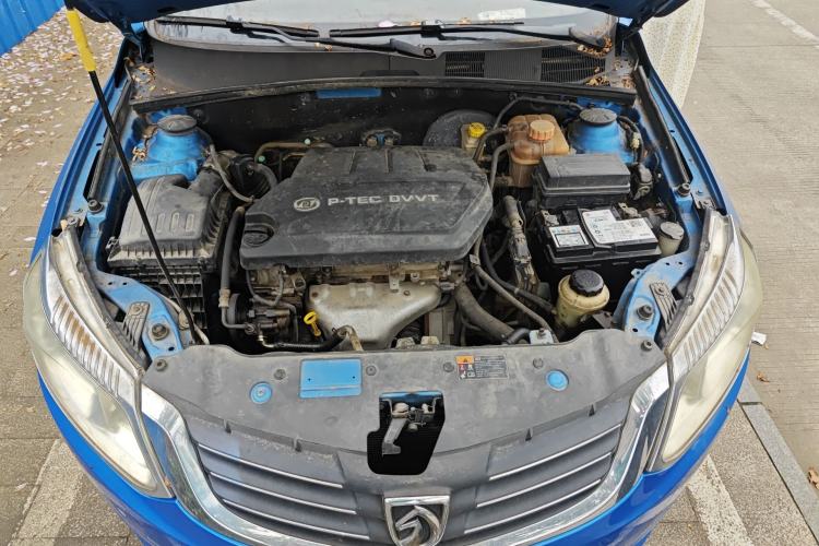 Used Baojun 630 2011 1.5L manual Comfort trim level Engine Bay