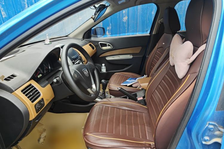 Used Baojun 630 2011 1.5L manual Comfort trim level Left Front Seat