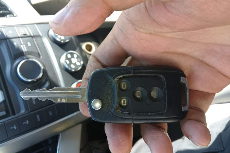 Used Baojun 630 2011 1.5L manual Comfort trim level Vehicle Key