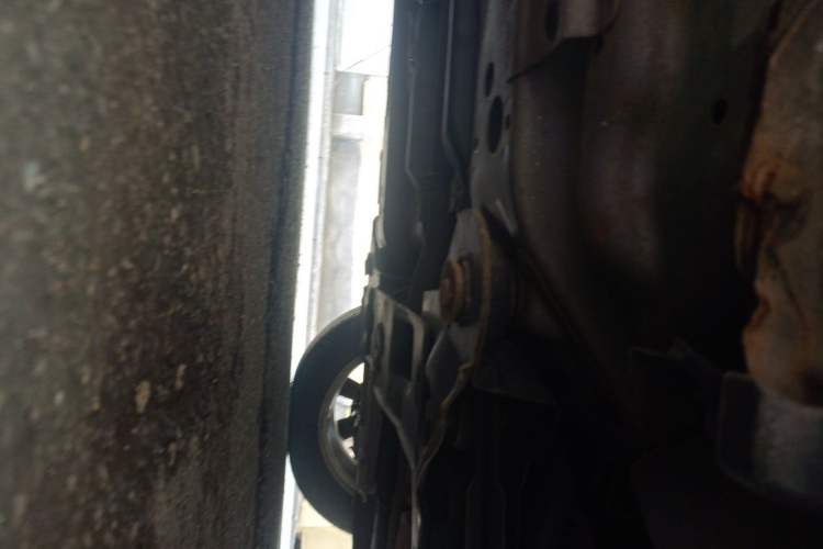 Used Baojun 630 2011 1.5L manual Comfort trim level Chassis Front Right