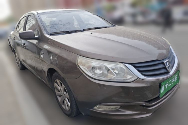 Used Baojun 630 2011 1.5L manual Comfort trim level Front Right 45 Deg