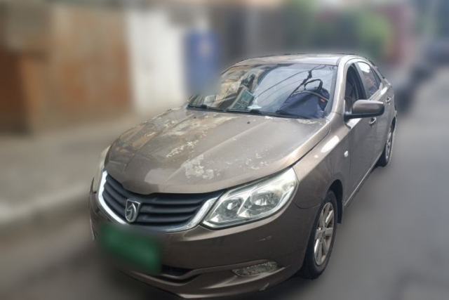 Used Baojun 630 2011 1.5L manual Comfort trim level