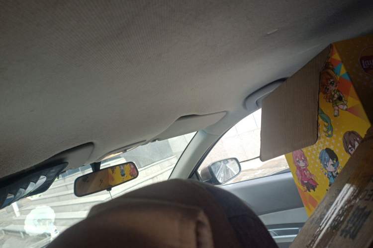 Used Baojun 630 2011 1.5L manual Comfort trim level Headliner