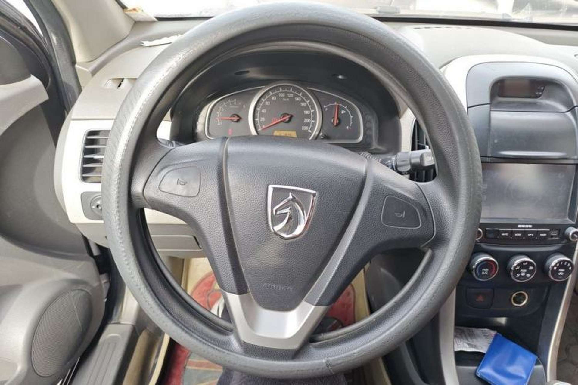 Used Baojun 630 2011 1.5L manual Comfort trim level Steering Wheel