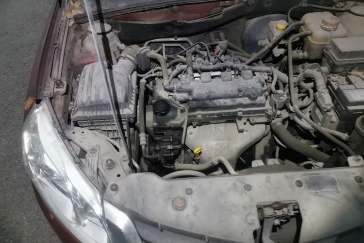 Used Baojun 630 2011 1.5L manual Comfort trim level Engine Bay Right
