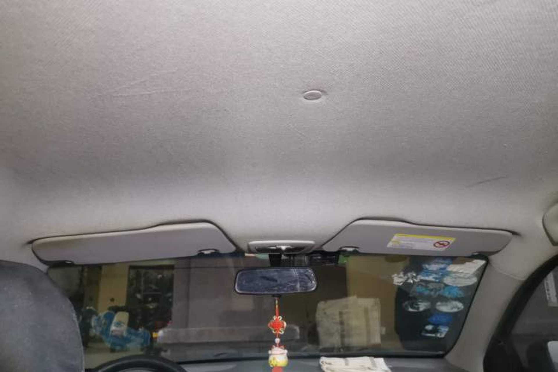 Used Baojun 630 2011 1.5L manual Comfort trim level Headliner