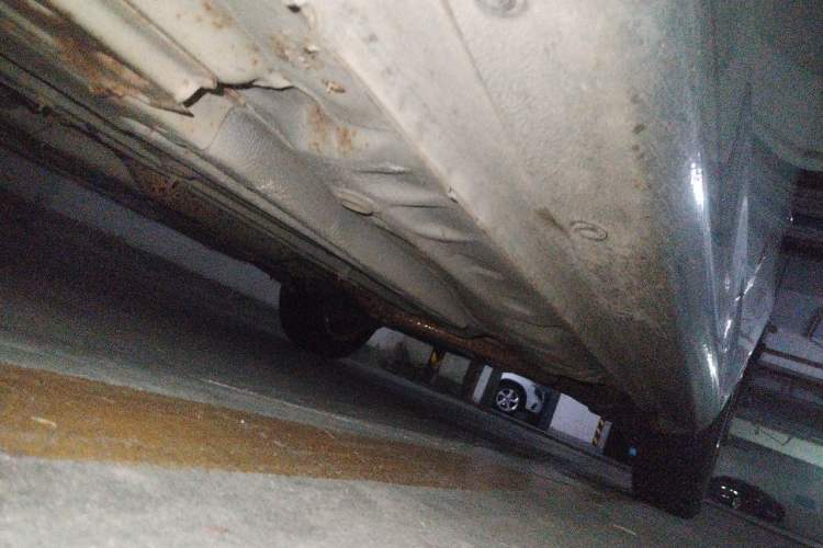 Used Baojun 630 2011 1.5L manual Comfort trim level Chassis Front Left