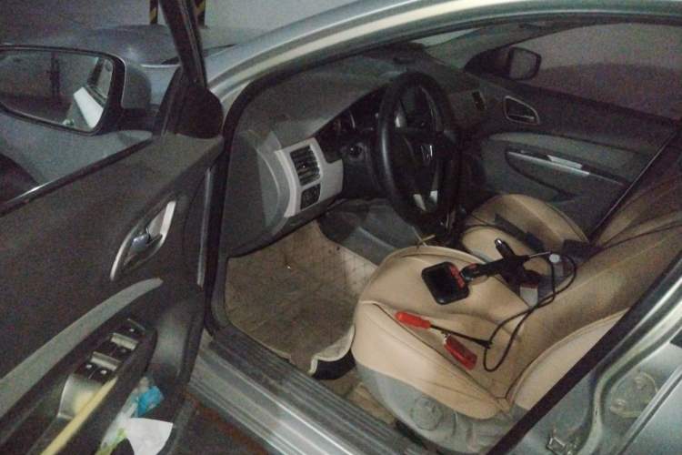 Used Baojun 630 2011 1.5L manual Comfort trim level Driver Seat