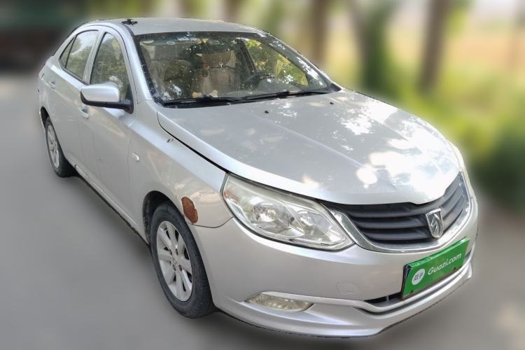 Used Baojun 630 2011 1.5L manual Comfort trim level Front Right 45 Deg