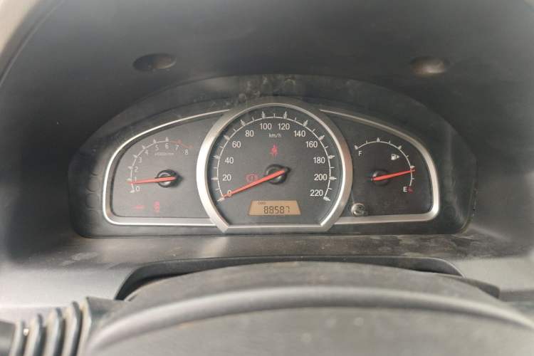 Used Baojun 630 2011 1.5L manual Comfort trim level Instrument Cluster