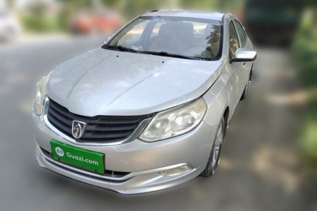 Used Baojun 630 2011 1.5L manual Comfort trim level