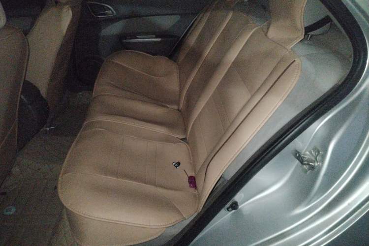 Used Baojun 630 2011 1.5L manual Comfort trim level Left Rear Seat