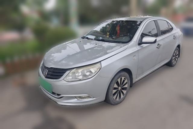 Used Baojun 630 2011 1.5L manual Comfort trim level