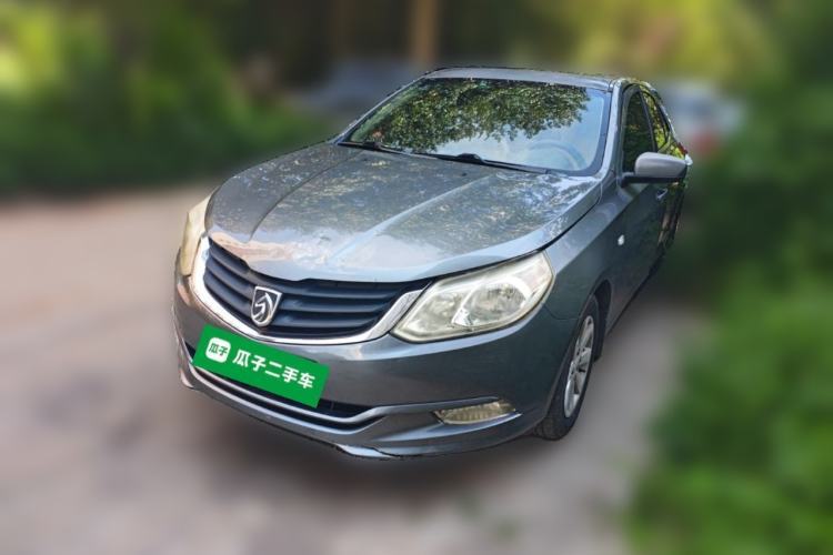 Used Baojun 630 2011 1.5L manual Elite version Guazi used car, China used car export, Used car for sale, Used  cars, Cheapest cars for sale
