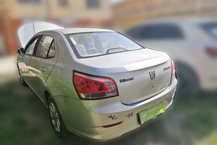 Used Baojun 630 2011 1.5L manual standard version Rear Left 45 Deg