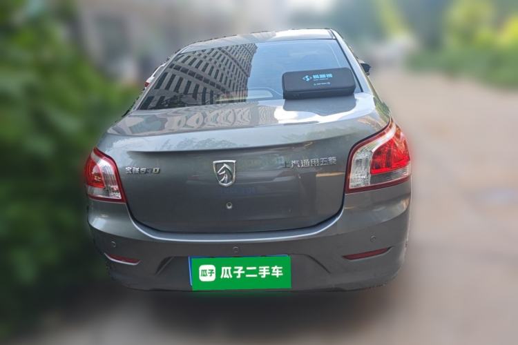 Used Baojun 630 2011 1.5L manual Elite version Rear