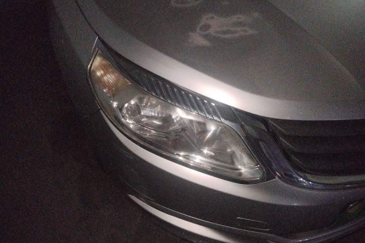 Used Baojun 630 2011 1.5L manual Comfort trim level Right Front Headlight