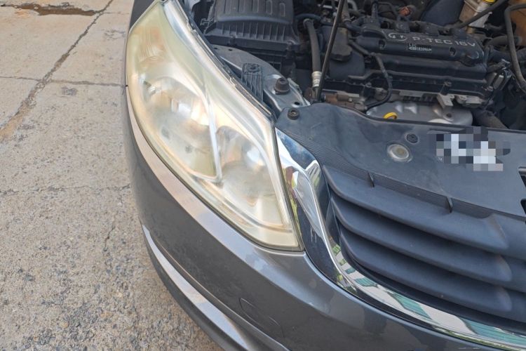 Used Baojun 630 2011 1.5L manual Elite version Right Front Headlight