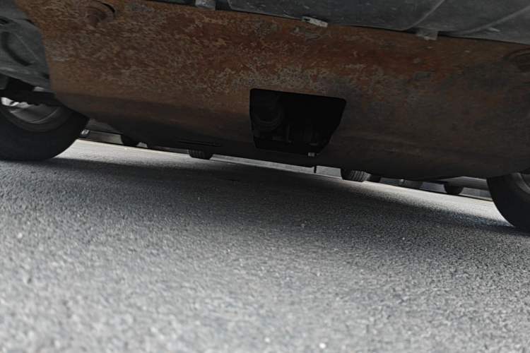 Used Baojun 630 2011 1.5L manual Comfort trim level Chassis Front