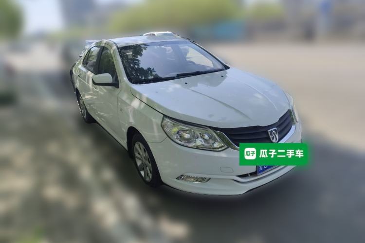 Used Baojun 630 2011 1.5L manual Comfort trim level Front Right 45 Deg