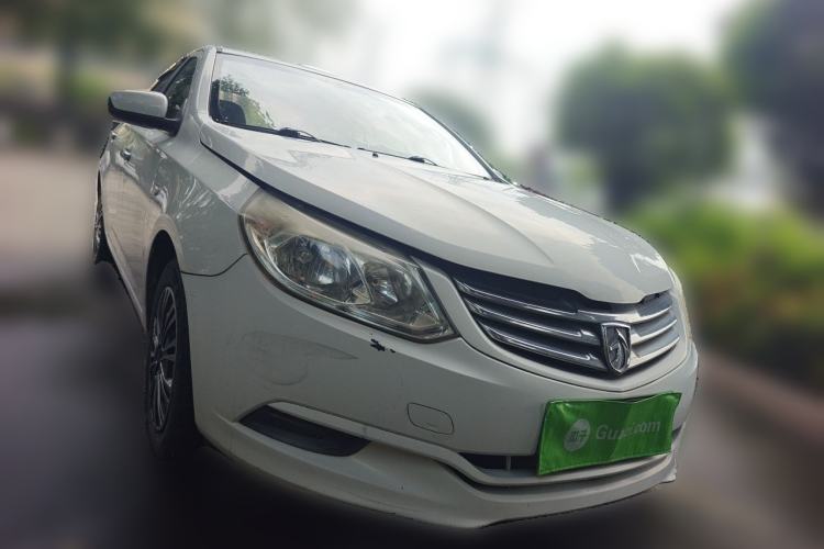 Used Baojun 630 2011 1.5L manual standard version Front Right 45 Deg
