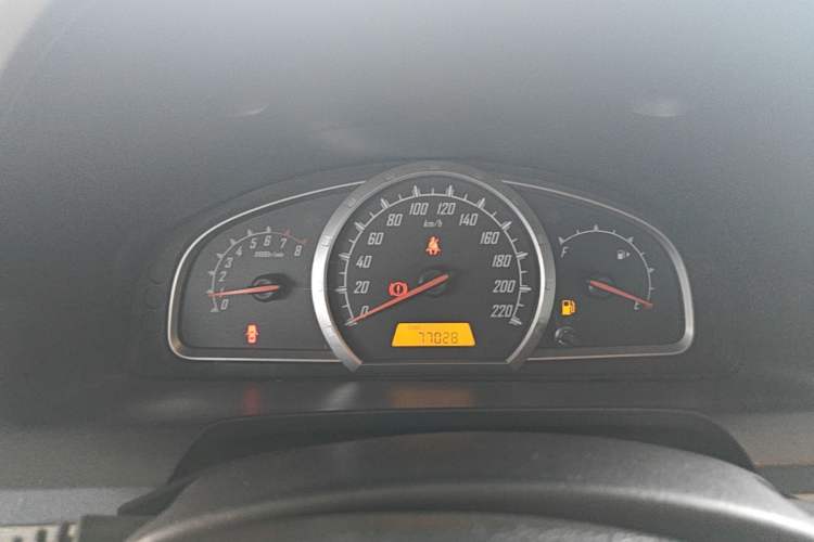 Used Baojun 630 2011 1.5L manual Comfort trim level Instrument Cluster
