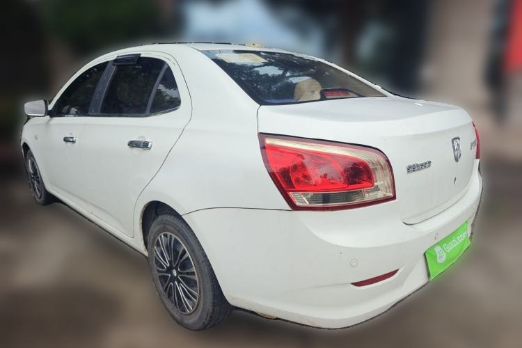 Used Baojun 630 2011 1.5L manual standard version Rear Left 45 Deg