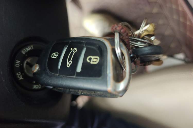 Used Baojun 630 2011 1.5L manual standard version Vehicle Key