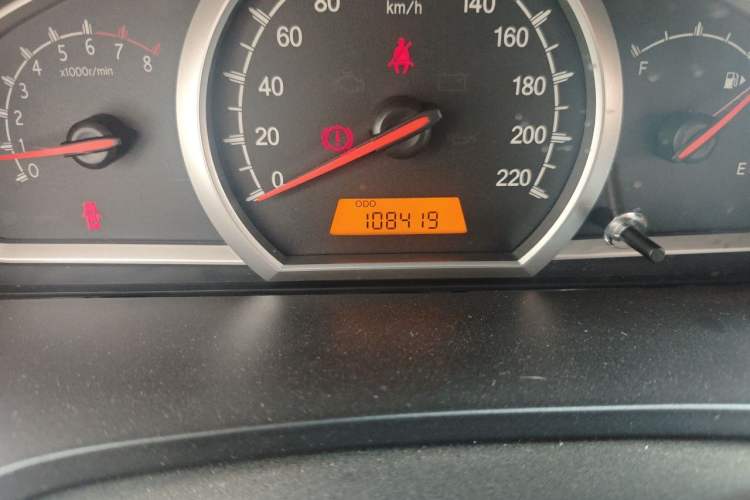 Used Baojun 630 2012 1.5L DVVT Manual Standard Model Odometer Close Up
