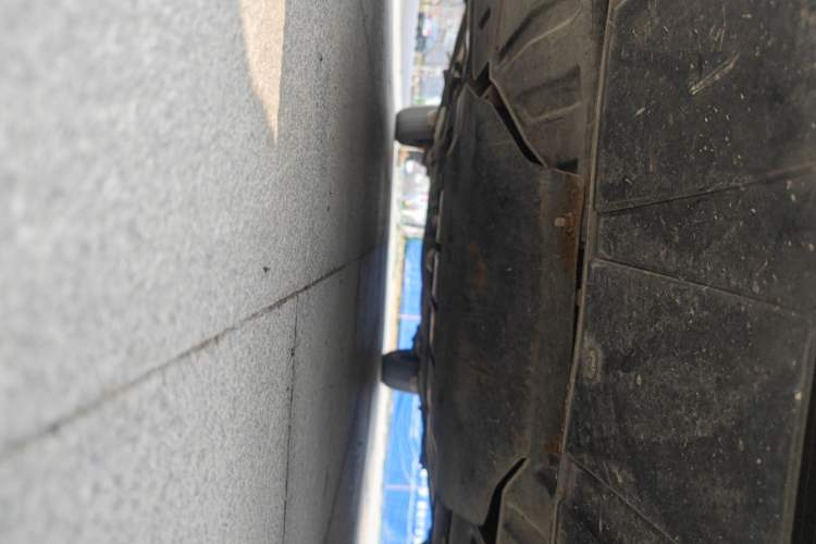 Used Baojun 630 2012 1.5L DVVT manual comfort version Chassis Front