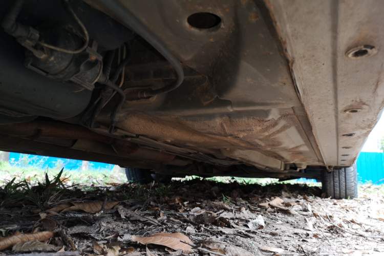 Used Baojun 630 2012 1.5L DVVT manual comfort version Chassis Rear Right