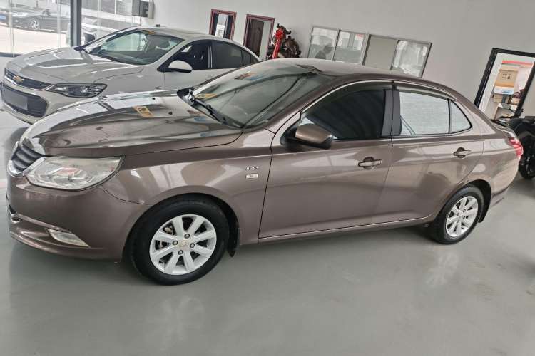 Used Baojun 630 2012 1.5L DVVT manual comfort version Exterior 5