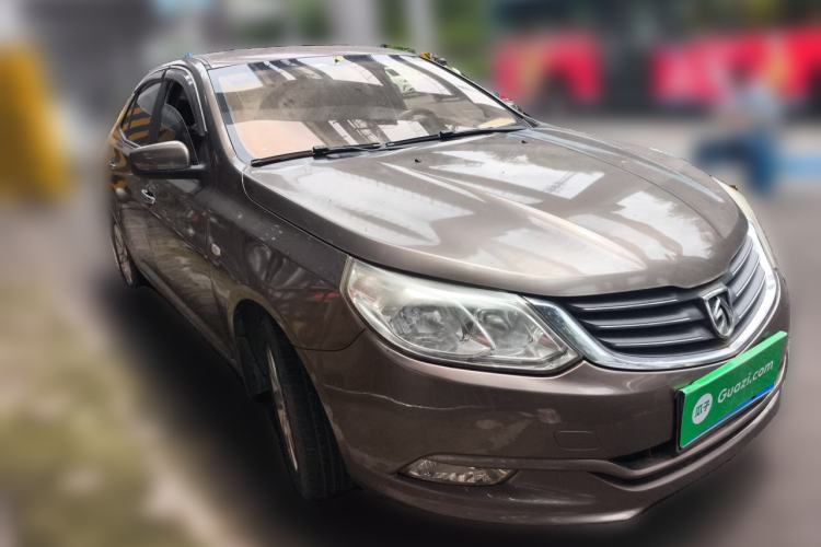 Used Baojun 630 2012 1.8L manual Comfort trim level Front Right 45 Deg