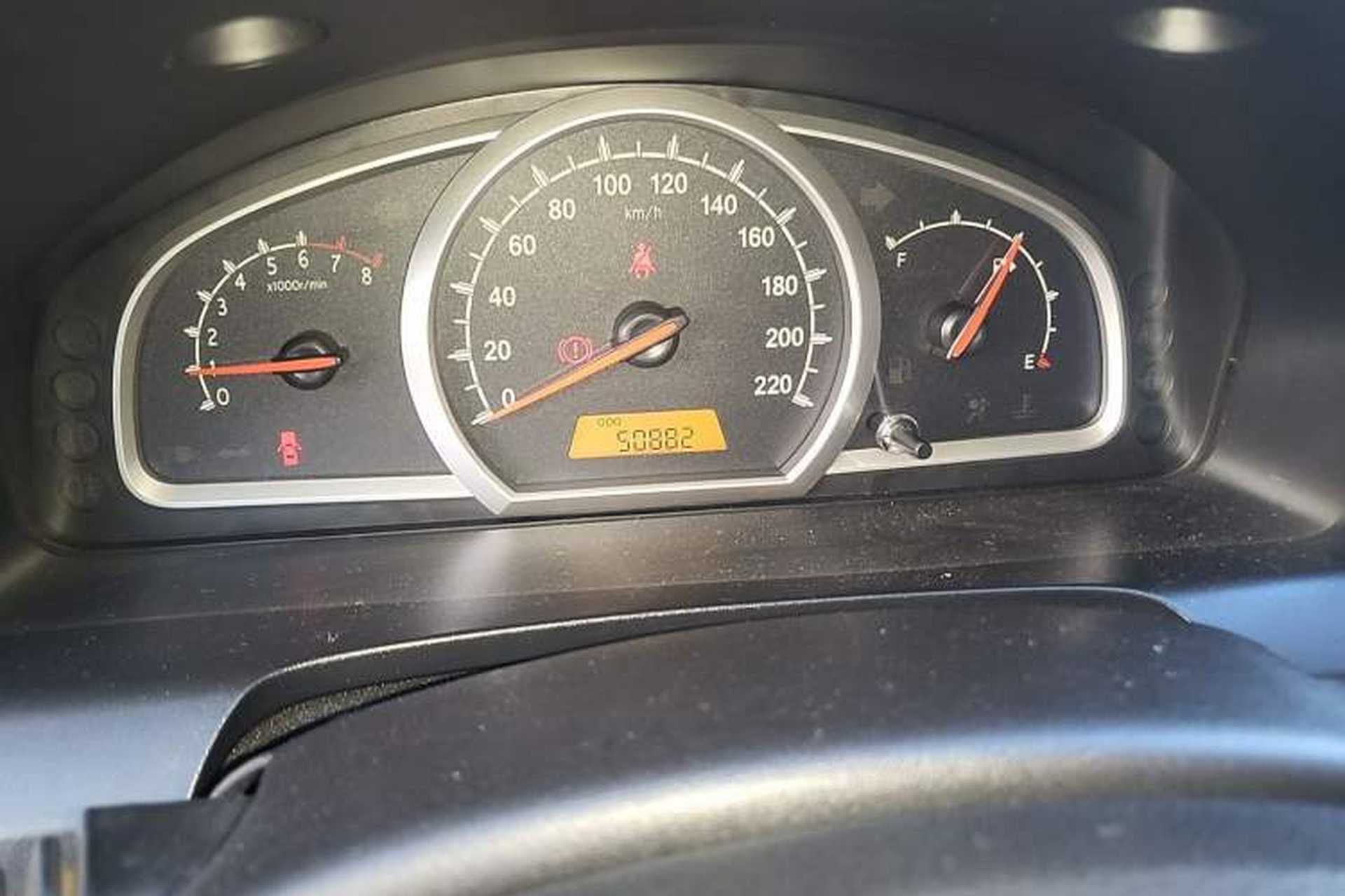Used Baojun 630 2012 1.5L DVVT manual comfort version Instrument Cluster