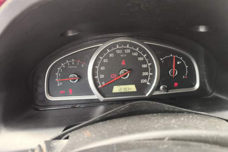 Used Baojun 630 2012 1.8L manual Comfort trim level Instrument Cluster