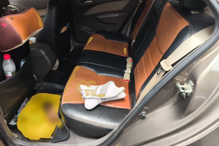 Used Baojun 630 2012 1.8L manual Comfort trim level Left Rear Seat