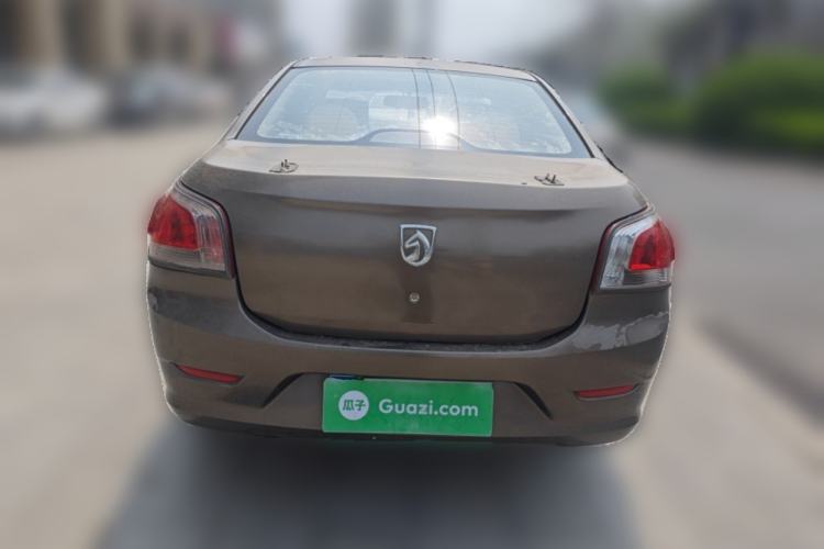 Used Baojun 630 2012 1.5L DVVT manual comfort version Rear
