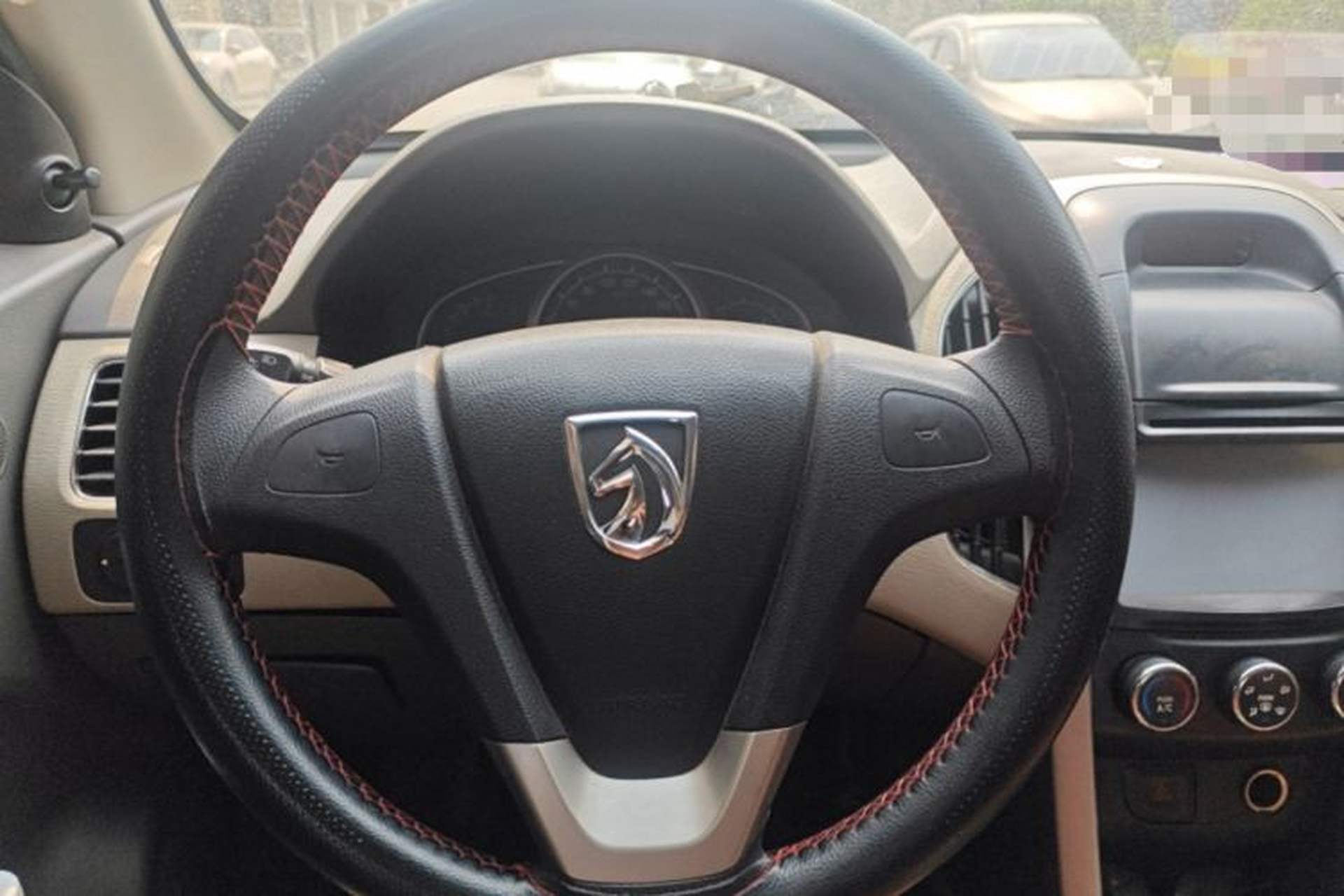 Used Baojun 630 2012 1.5L DVVT manual comfort version Steering Wheel
