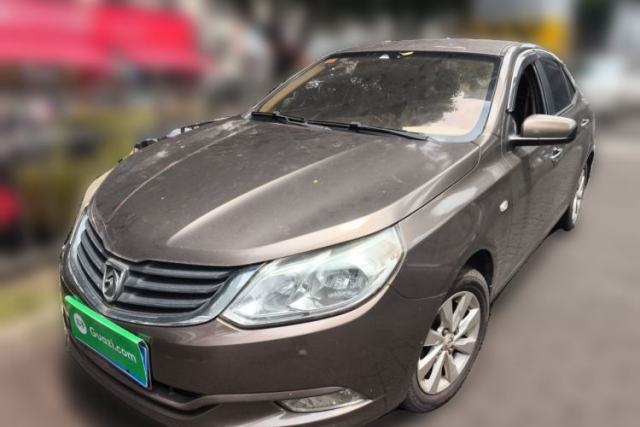Used Baojun 630 2012 1.8L manual Comfort trim level