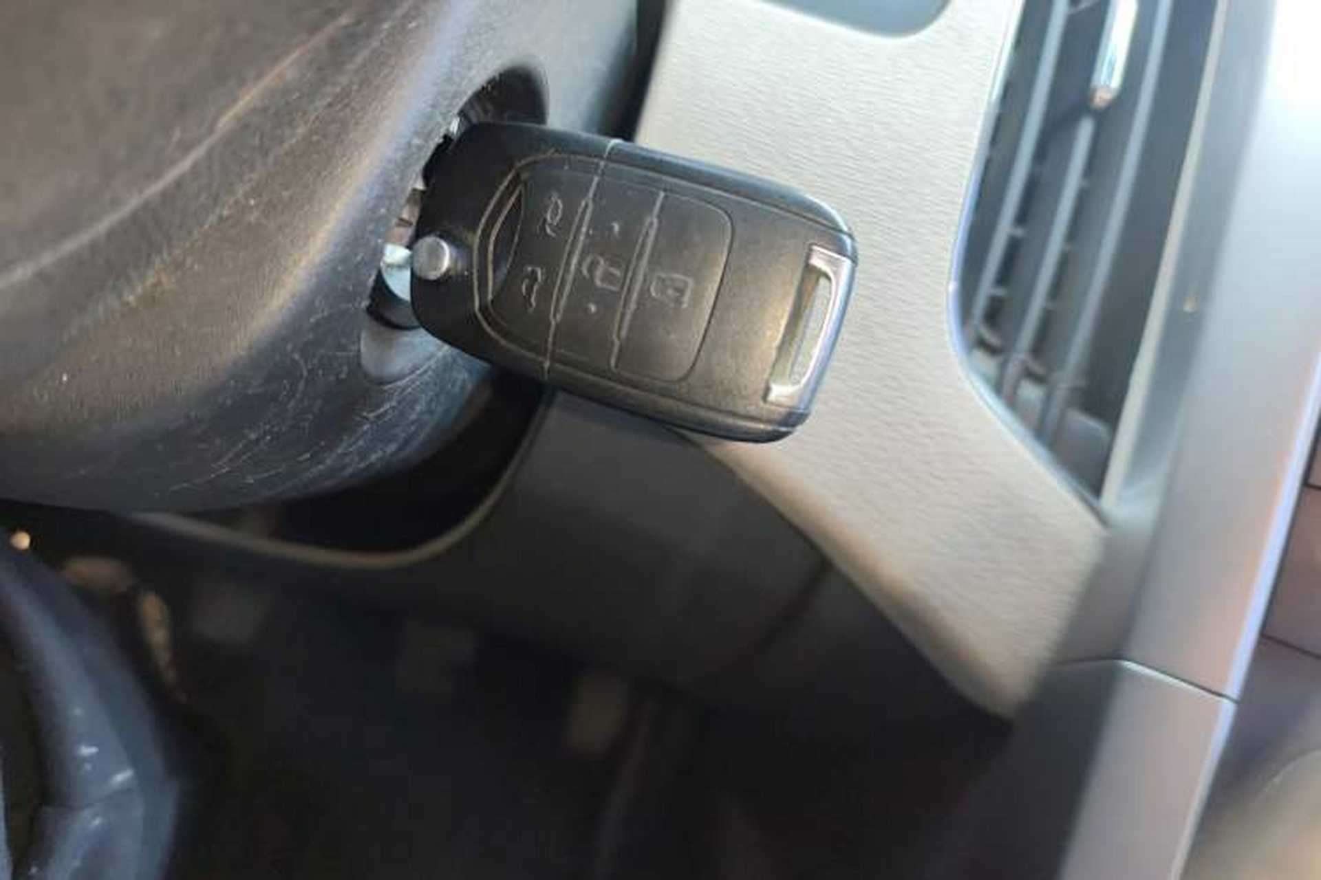 Used Baojun 630 2012 1.8L manual Comfort trim level Vehicle Key
